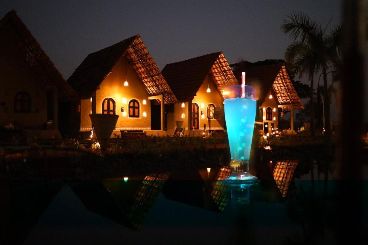 Arshinagar Shilpogram Hotell Calcutta Exteriör bild